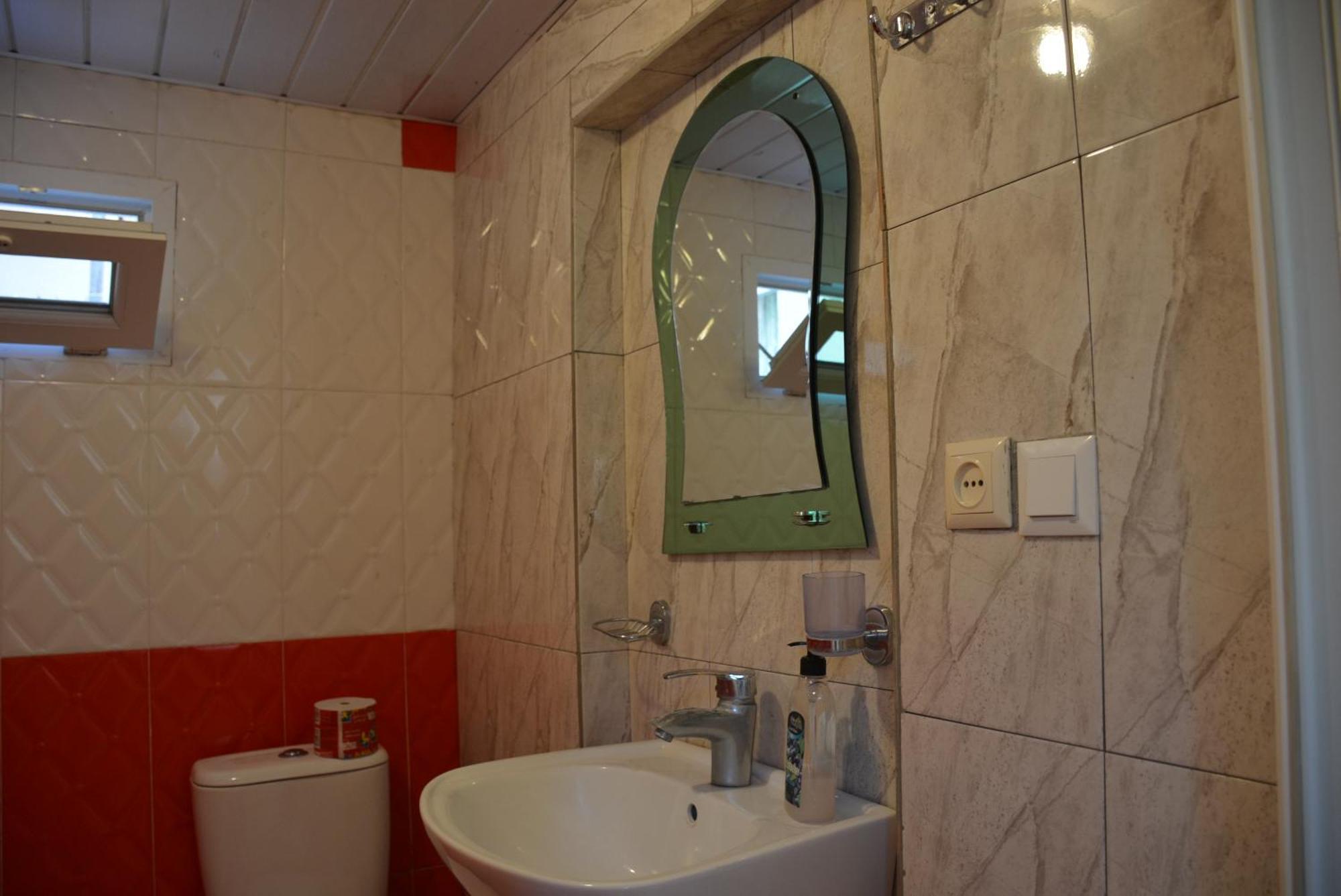 House In Mestia Ngoại thất bức ảnh