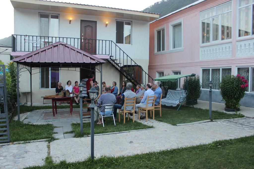 House In Mestia Ngoại thất bức ảnh