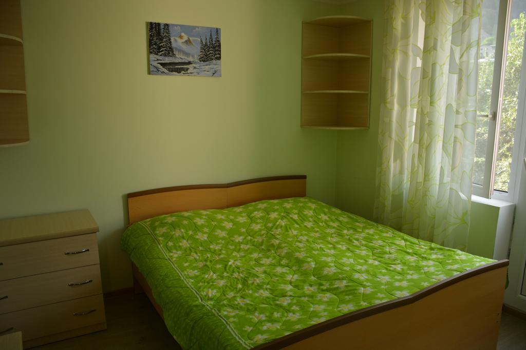 House In Mestia Ngoại thất bức ảnh